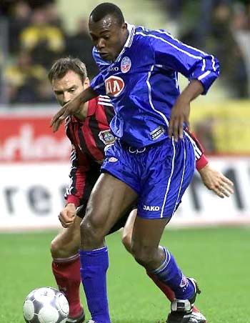 斯的续航撑 斯的续航撑